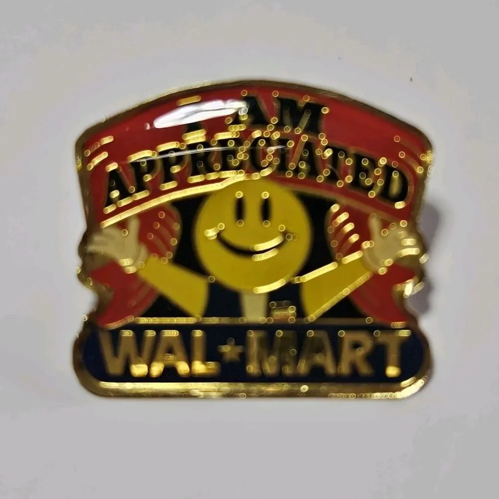 2005 Walmart Lapel Pin I Am Appreciated Wal-Mart Pinback Gold Tone Enamel